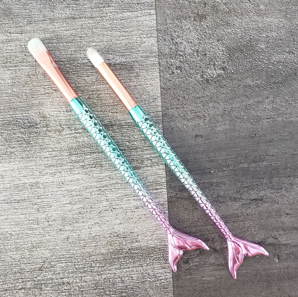 AMAZON | Makeup Mermaid Brush 2 Bundle